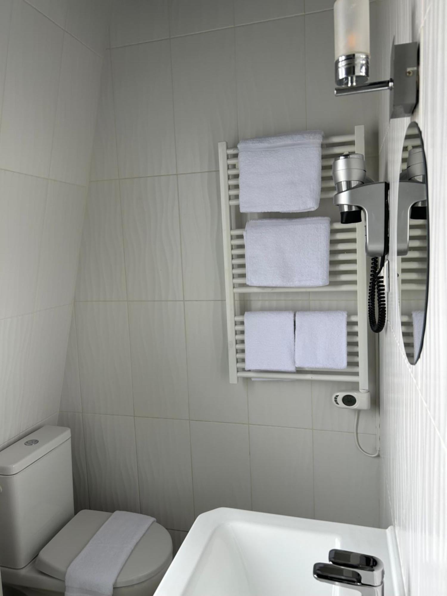 Hotel Maat Etoile Париж Екстериор снимка